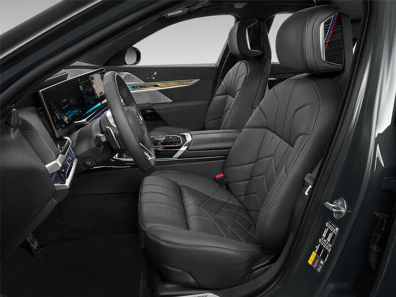 BMW 7 Series i7 M70 xDrive BMW 7 Series i7 M70 xDrive
